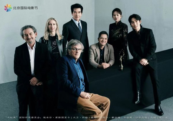 欧洲杯app评委会主席塞尔维亚闻名导演埃米尔·库斯图里卡-欧洲杯正规(买球)下单平台·中国官方全站